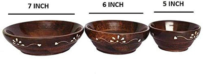 Handcrafted Wooden Nesting Bowl with Floral Carvings, Brown, Set of 3 for Salad, Pasta, Fruit - Dimensions Big 15 cm, Medium 12 cm, Small 10 cm, Depth- 5 cm.